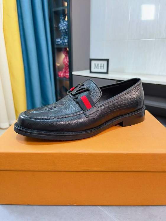 Picture of Louis Vuitton Shoes _SKULVsz38-44mnf062114372